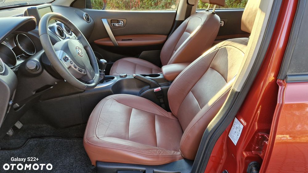 Nissan Qashqai 2.0 4x4 tekna - 18