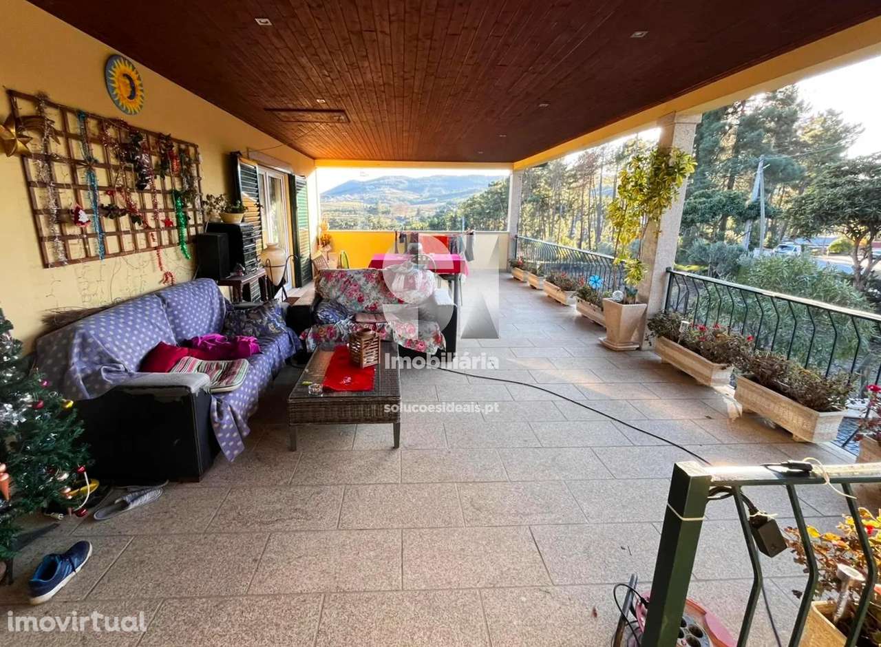 Moradia Isolada T4 - Grande imagem: 4/41