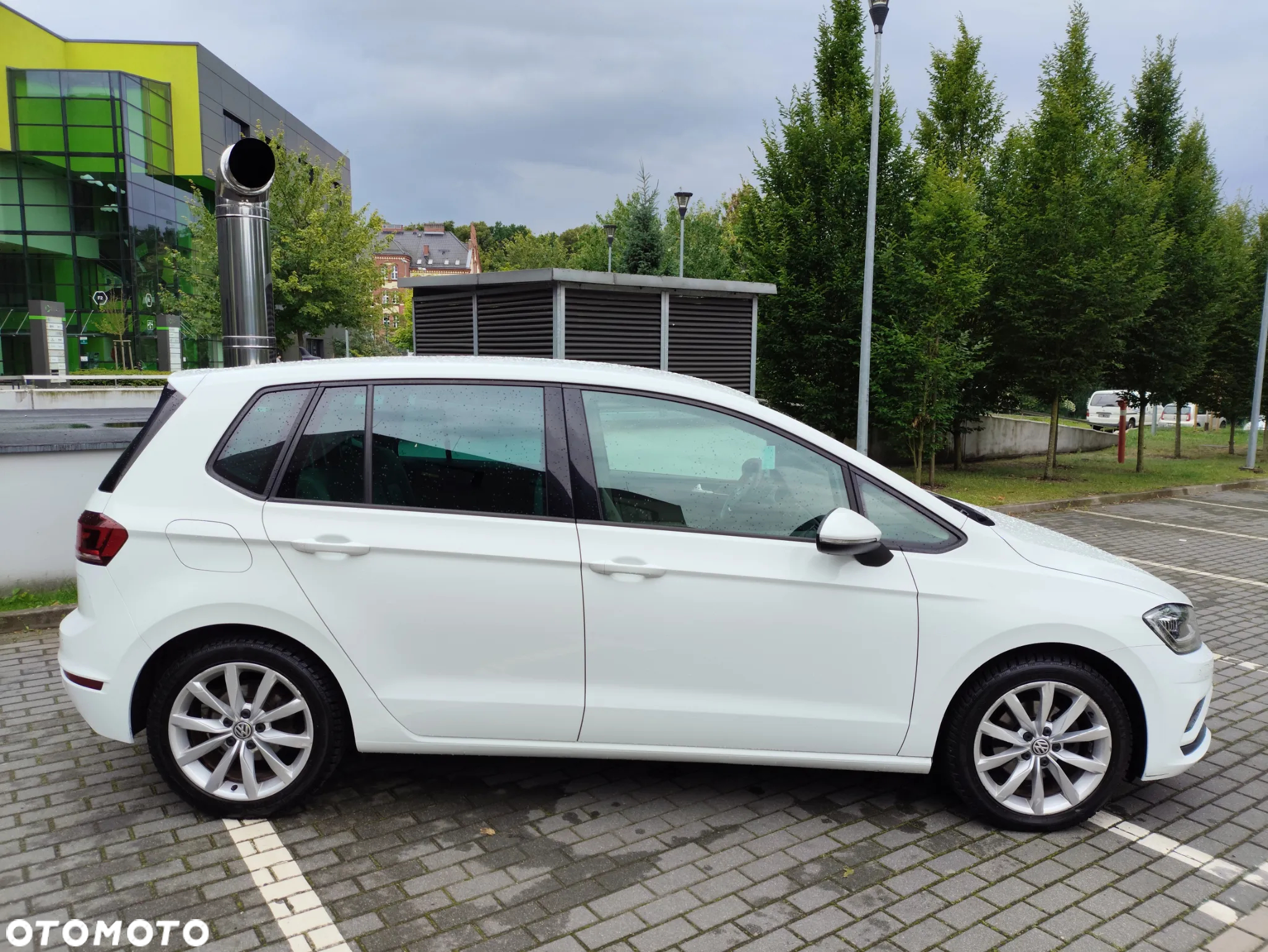Volkswagen Golf Sportsvan VII SV 1.5 TSI ACT Comfortline - 5