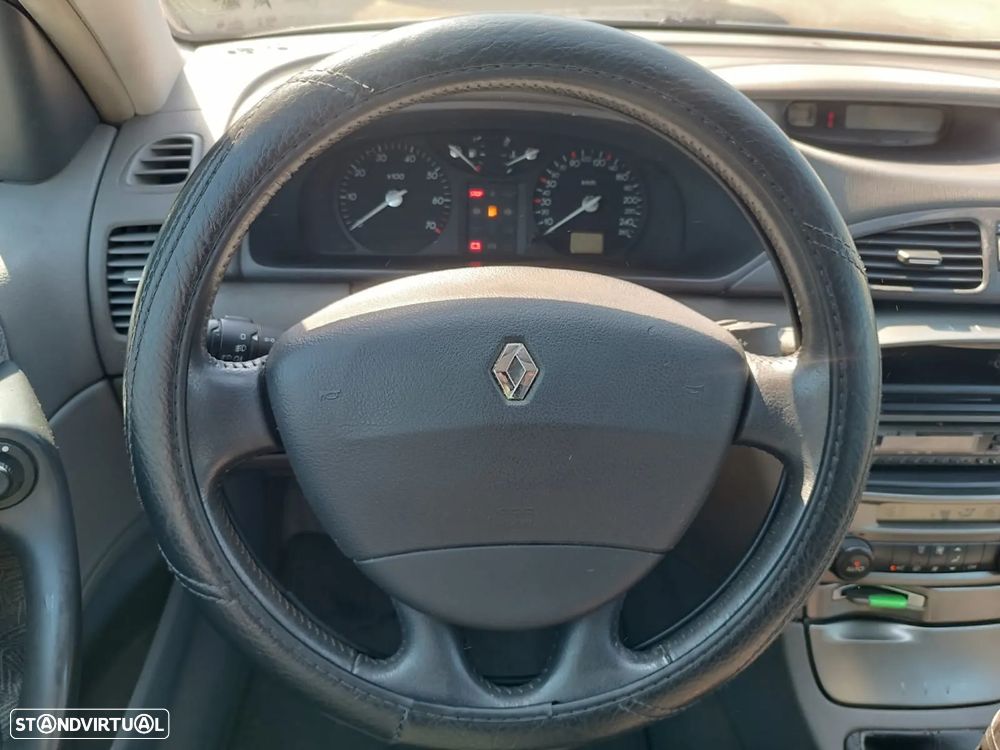 Renault Laguna Break 1.6 Dynamique - 15