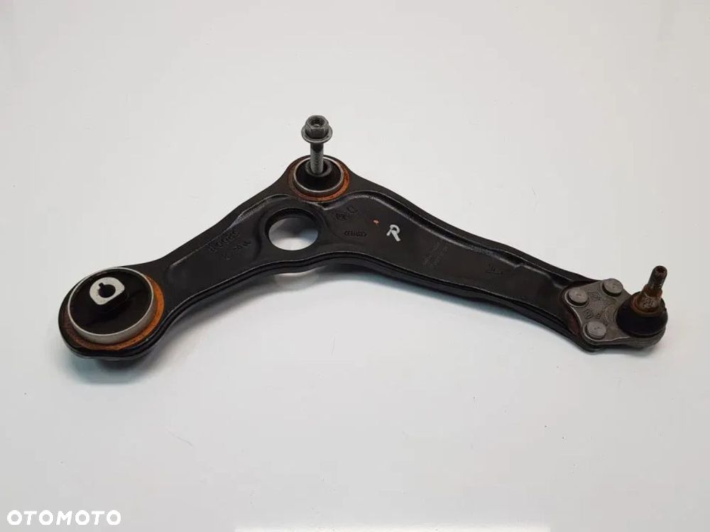 WAHACZ PRAWY 545041775R RENAULT MEGANE IV 4 - 1