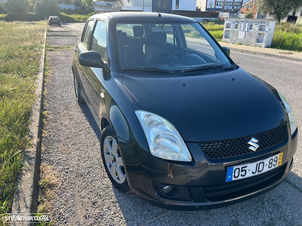 Suzuki Swift 1.3 DDiS GL - 4