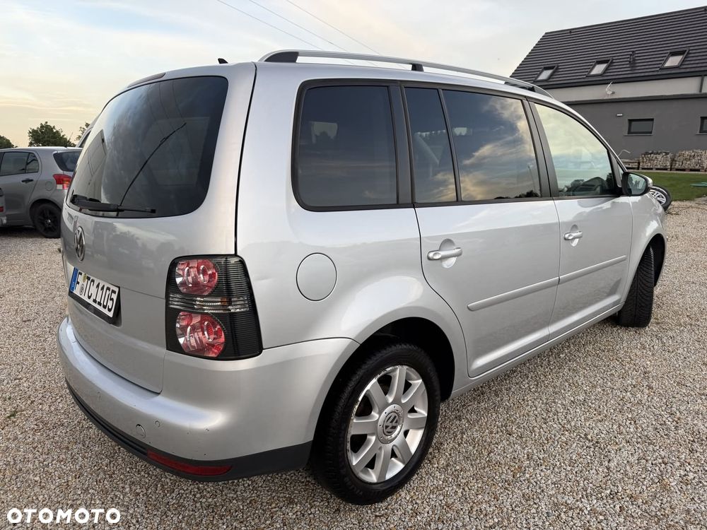 Volkswagen Touran 1.6 Freestyle - 5