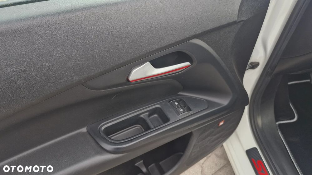 Fiat Tipo - 12