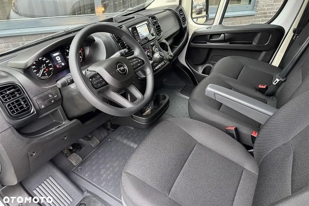 Opel Movano L2H2 2.2 140KM - 12