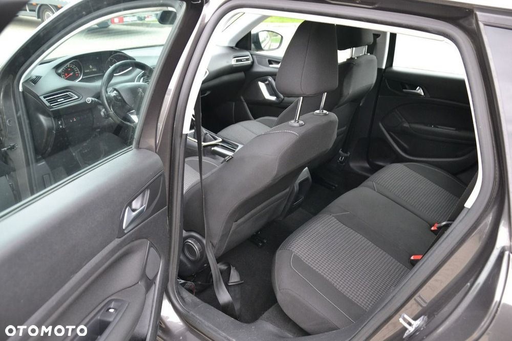 Peugeot 308 - 14