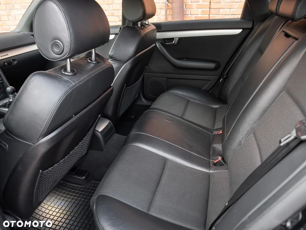 Audi A4 Avant 3.0 TDI Quattro - 21
