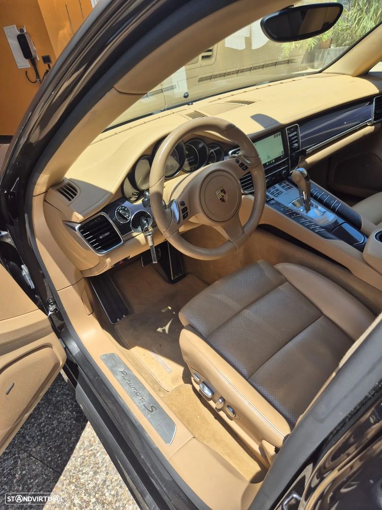 Porsche Panamera S E-Hybrid - 14