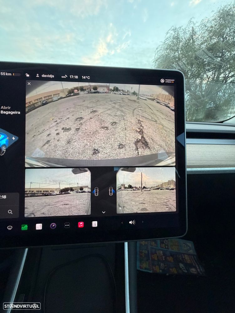 Tesla Model 3 Long-Range Dual Motor AWD - 16