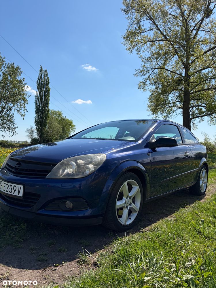 Opel Astra 2.0 T Sport - 1