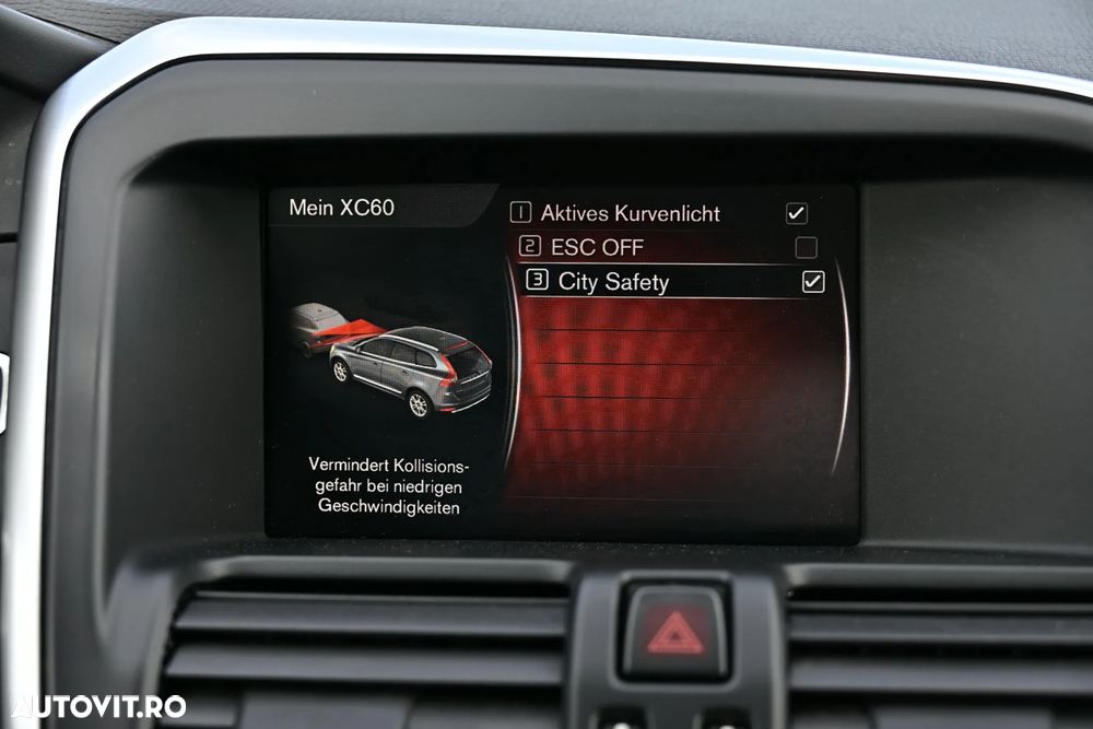 Volvo XC 60 D5 AWD Geartronic Summum - 34