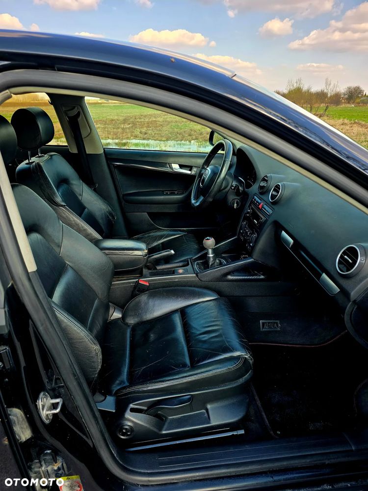 Audi A3 Sportback 1.9 TDI DPF Ambiente - 17