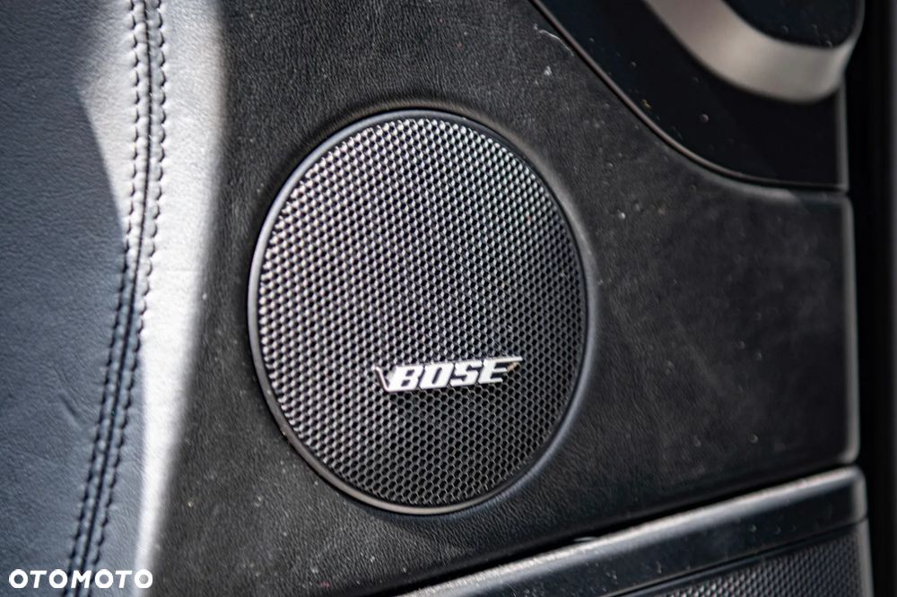 Porsche Cayenne Turbo - 22