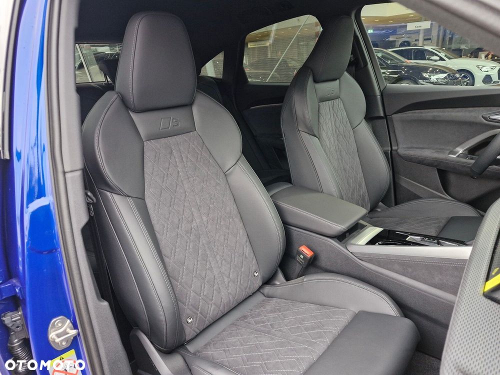 Audi Q5 Sportback - 8