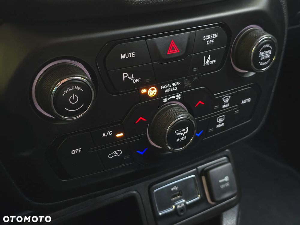 Jeep Renegade 1.0 GSE T3 Turbo Limited FWD S&S - 12