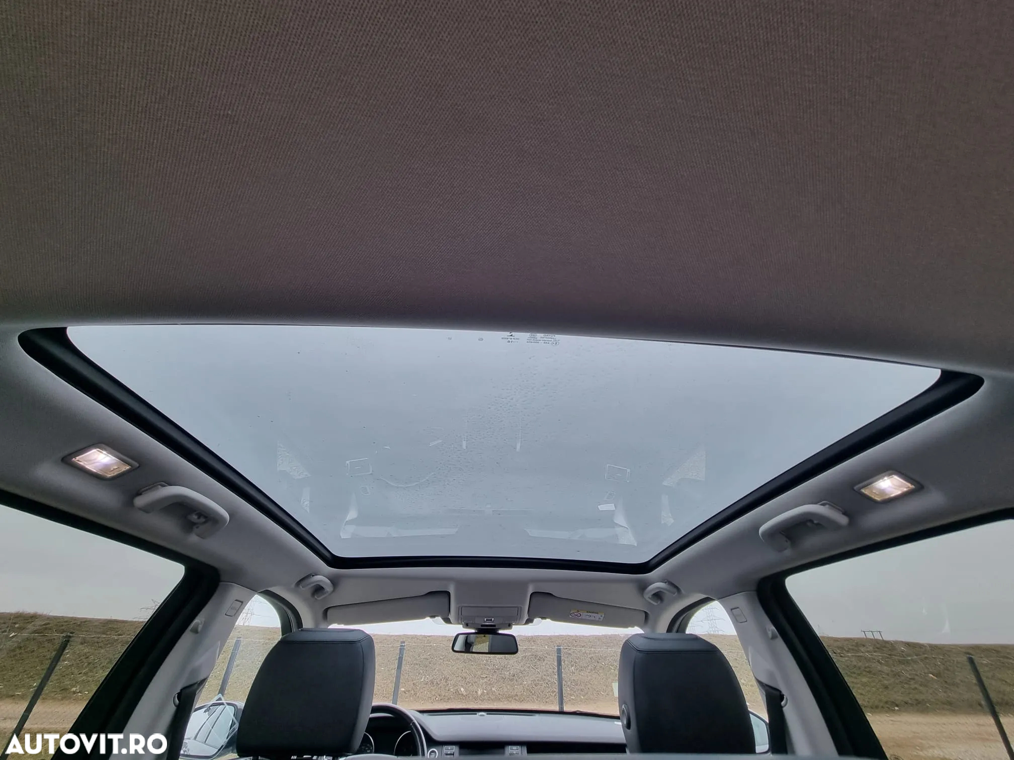 Land Rover Discovery Sport 2.0 D180 R-Dynamic MHEV SE - 16