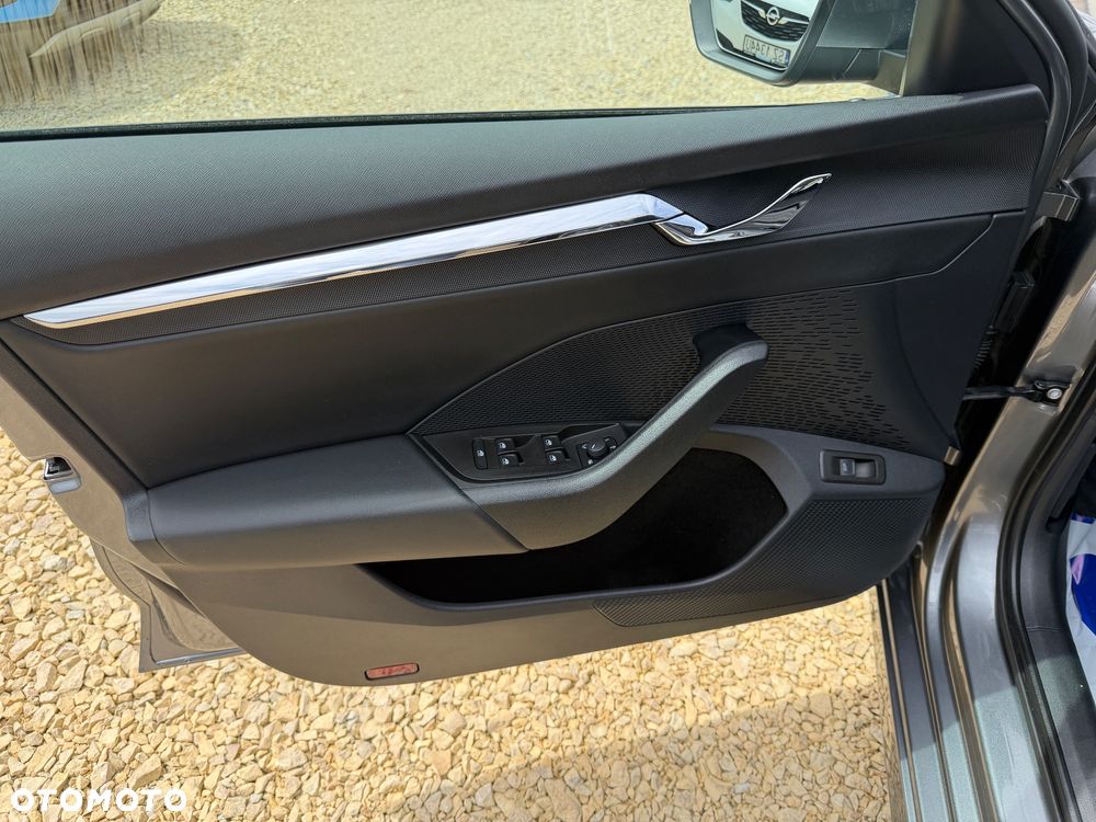 Skoda Octavia 2.0 TDI DSG Style - 16