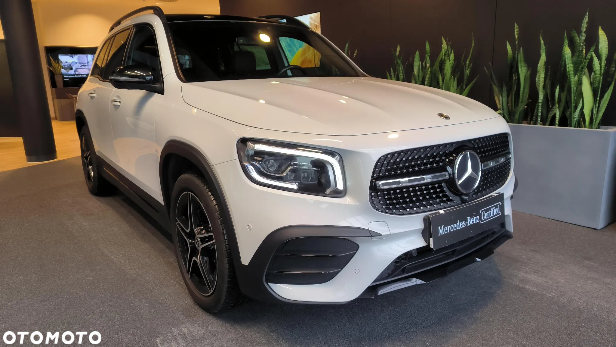 Mercedes-Benz GLB 200 d AMG Line 8G-DCT - 4