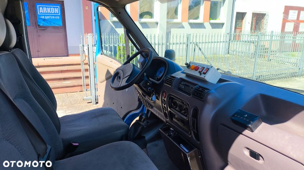 Renault Mascott - 33