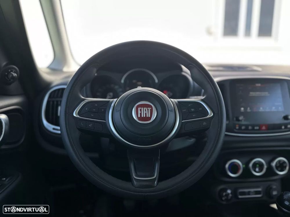 Fiat 500L 1.3 MJ City Cross J17 - 24