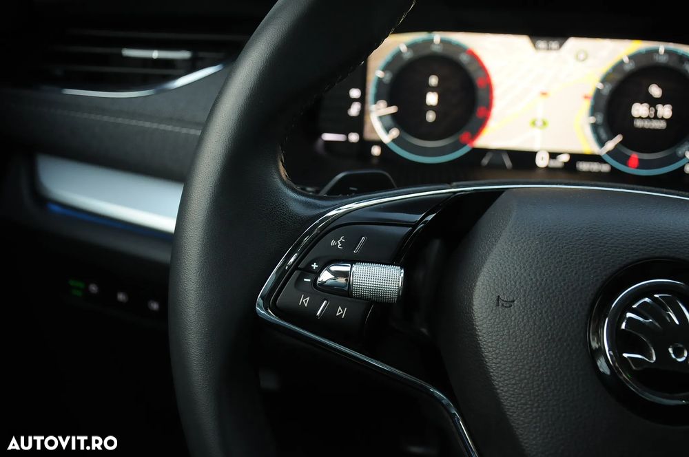 Skoda Octavia 2.0 TDI DSG Tour - 13