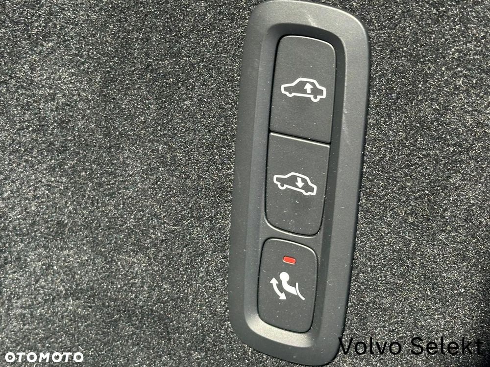 Volvo XC 60 - 21