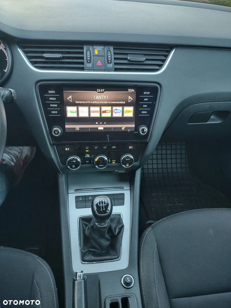 Skoda Octavia 1.6 TDI SCR Ambition - 14
