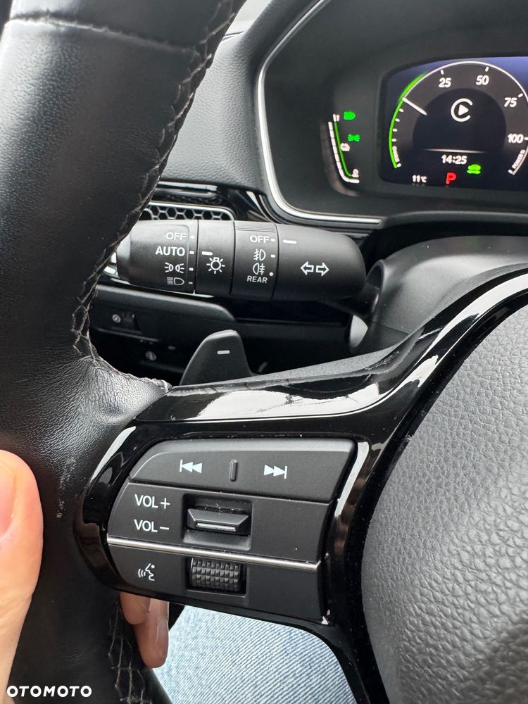 Honda Civic 2.0 i-MMD Advance BSI CVT - 19
