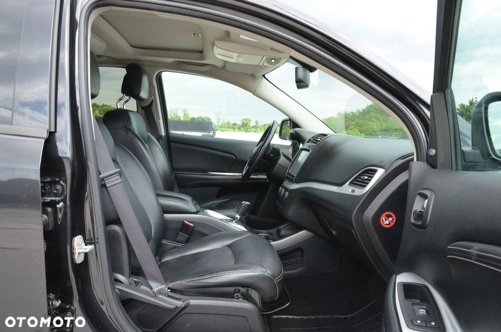Fiat Freemont 2.0 Multijet Black Code AWD - 23