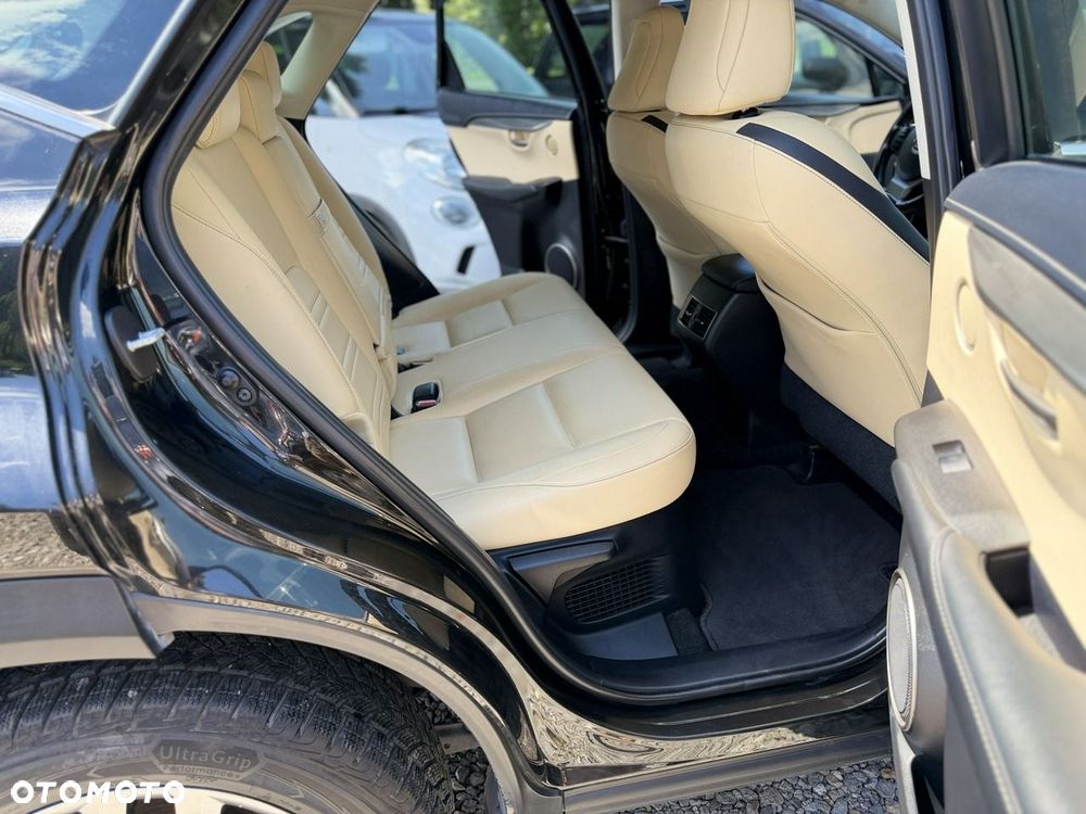 Lexus NX - 8