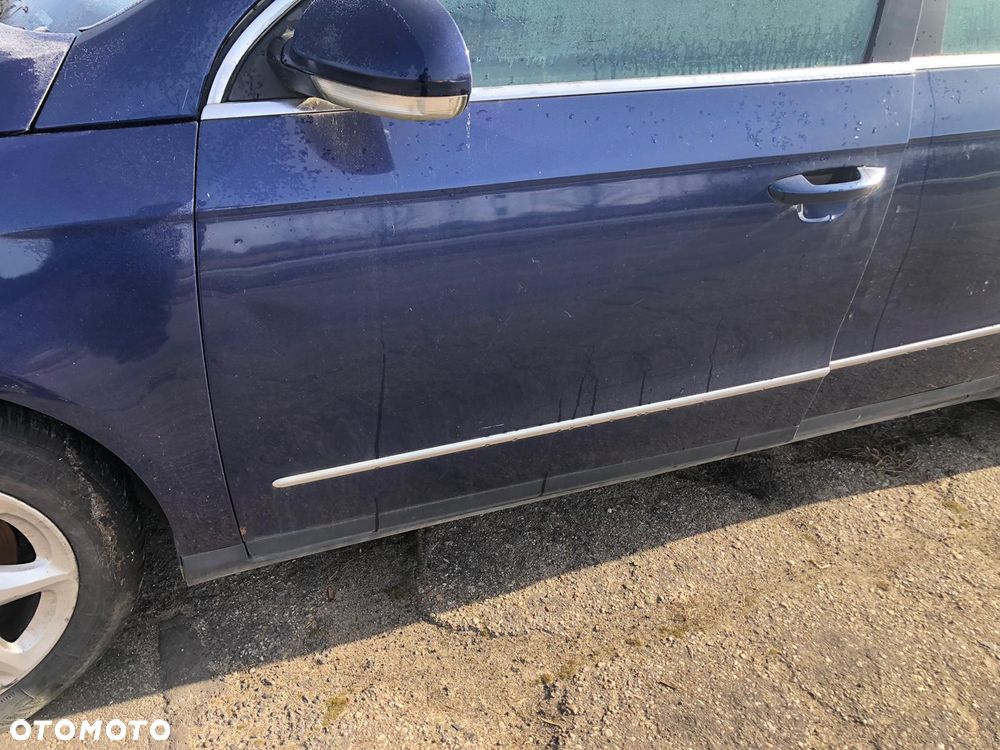 VW PASSAT B6 drzwi przednie lewe   NIEBIESKIE  LD5Q - 1