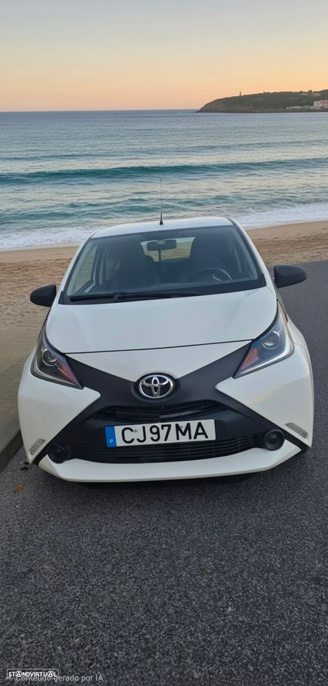 Toyota Aygo 1.0 X-Play - 8