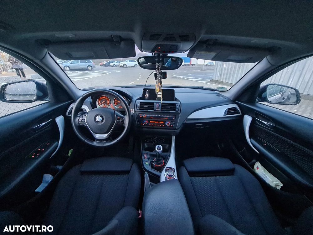 BMW Seria 1 118d - 15