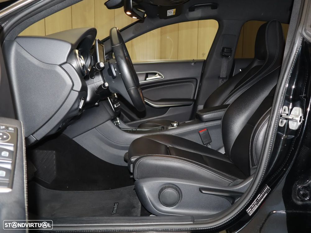 Mercedes-Benz CLA 200 d 7G-DCT Urban - 21