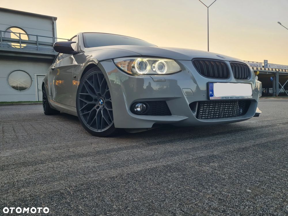 BMW Seria 3 320d DPF M Sport Edition - 28