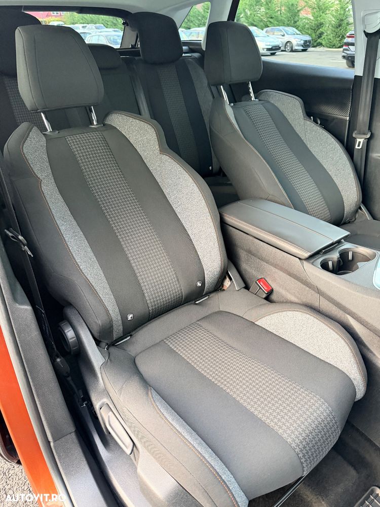 Peugeot 3008 1.5 BlueHDI S&S EAT8 Active - 19