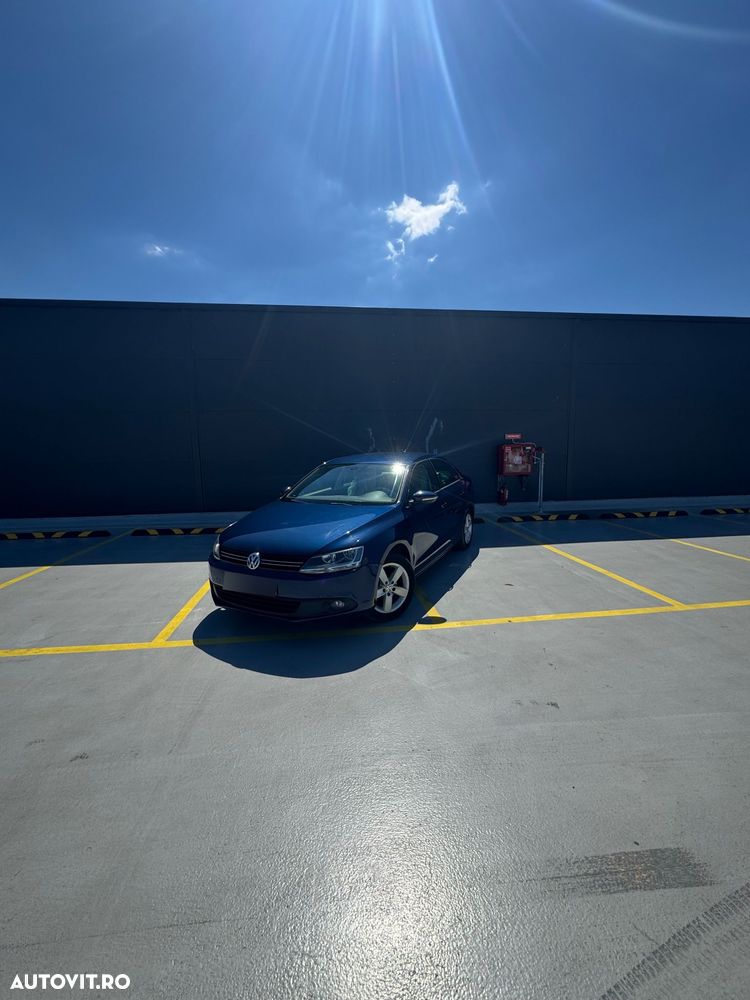 Volkswagen Jetta 1.2 TSI Comfortline - 11