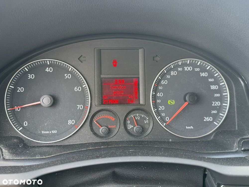 Volkswagen Golf - 21