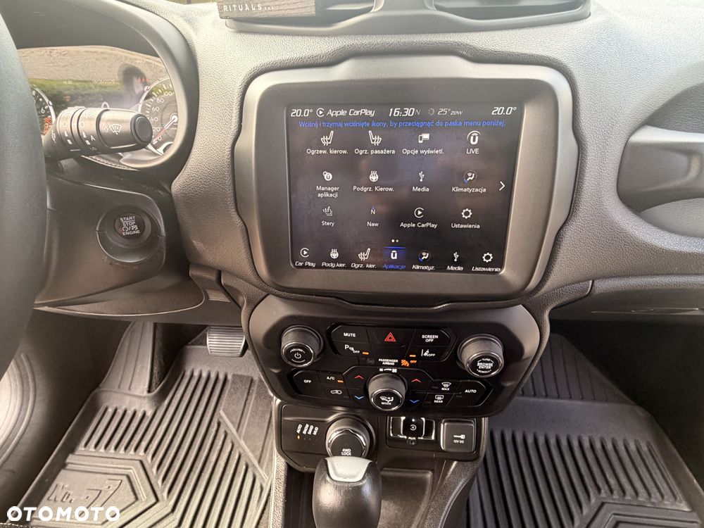 Jeep Renegade 1.3 T-GDI Active Drive Limited - 11