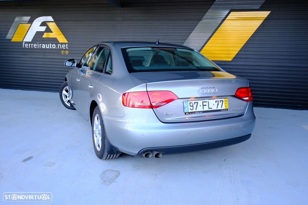 Audi A4 2.0 TDI exclusive - 5