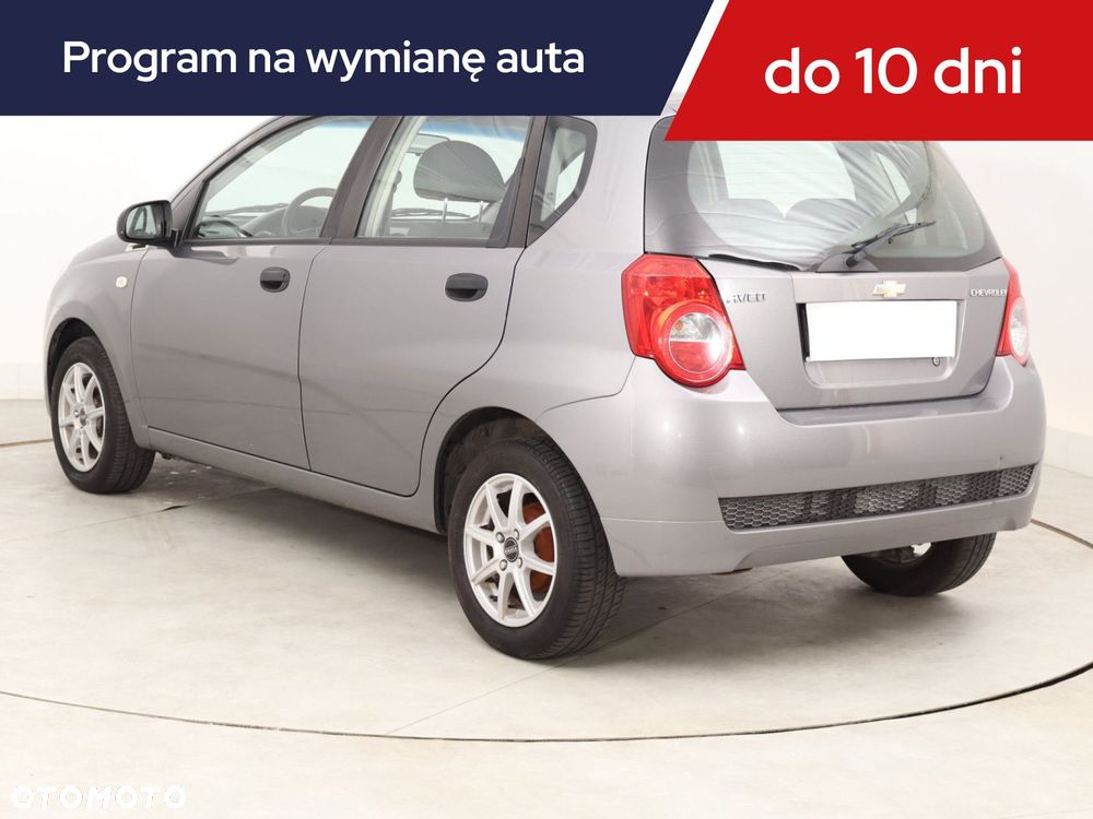 Chevrolet Aveo - 6