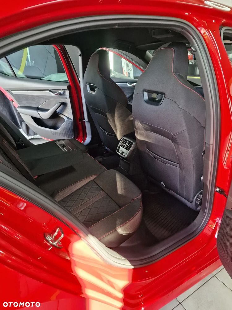 Skoda Octavia 2.0 TSI GPF RS 245 DSG - 14