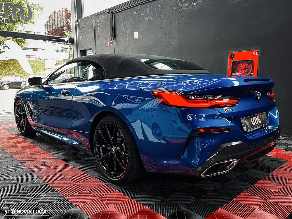 BMW 840 d xDrive Pack M - 11