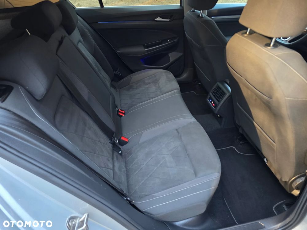 Volkswagen Golf 1.5 TSI BMT Evo Highline DSG - 20