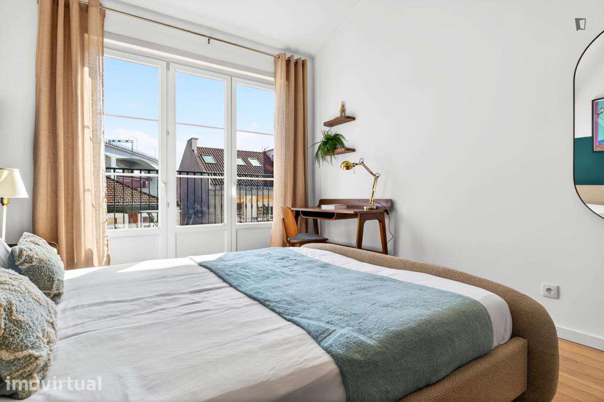 Quarto - localizado em Alcântara Lisbon - Grande imagem: 2/29