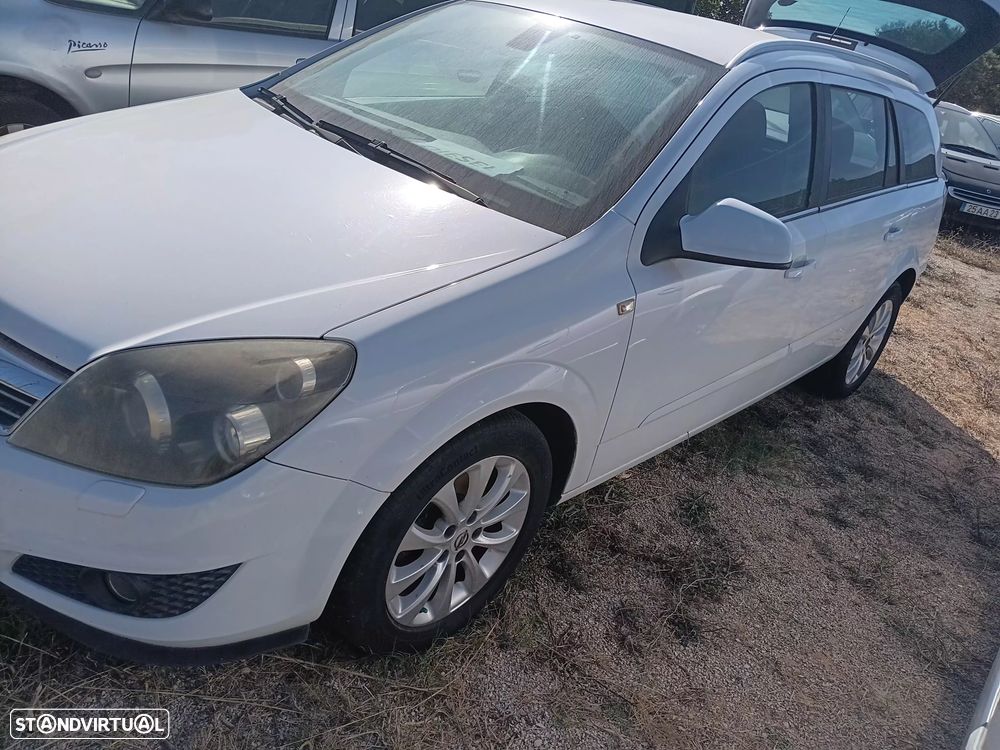 Opel Astra 1.7 CDTI Cosmo ecoFLEX - 2