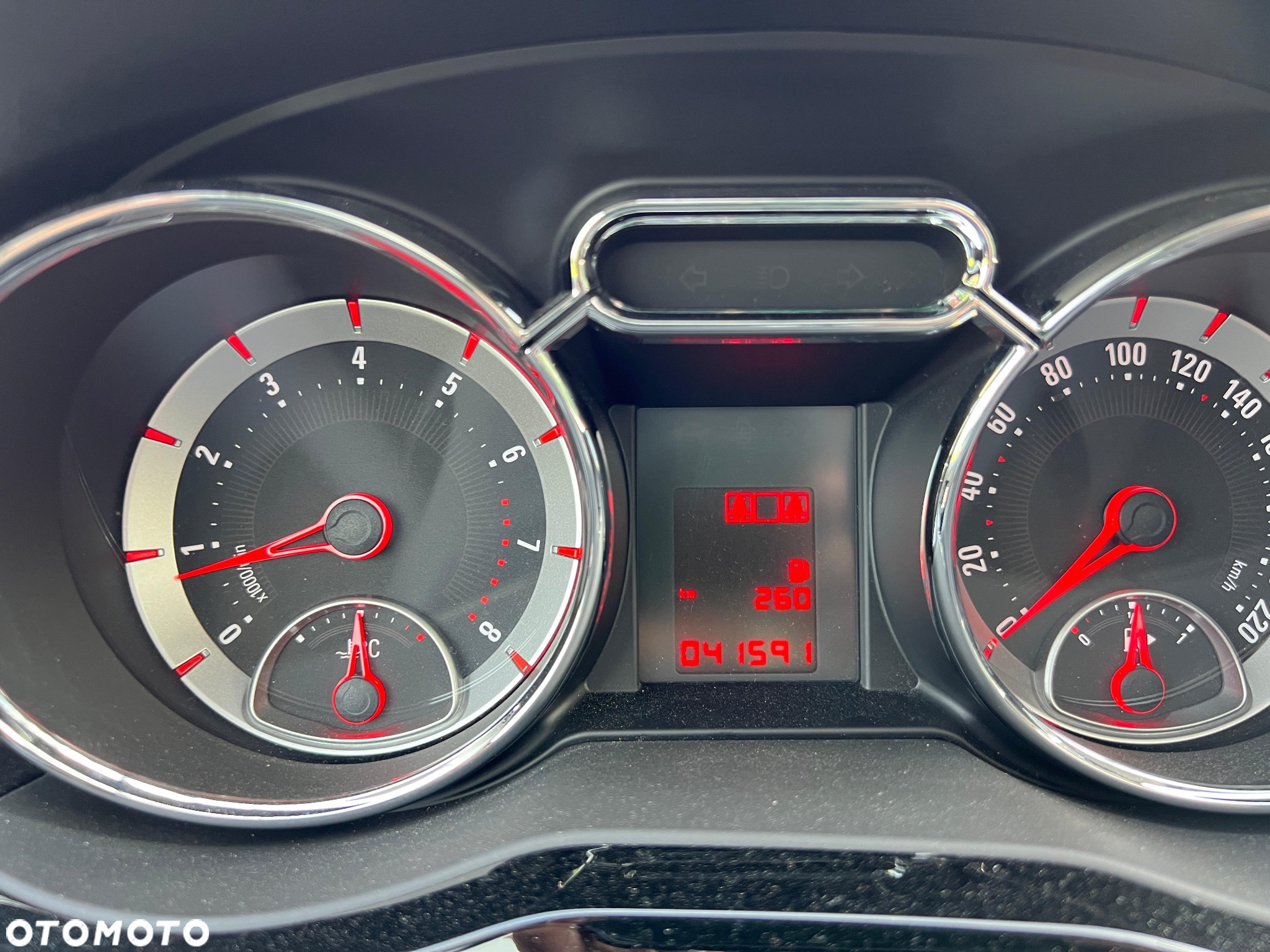 Opel Adam 1.4 Glam - 10
