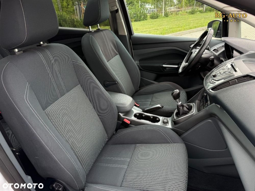 Ford C-MAX - 40