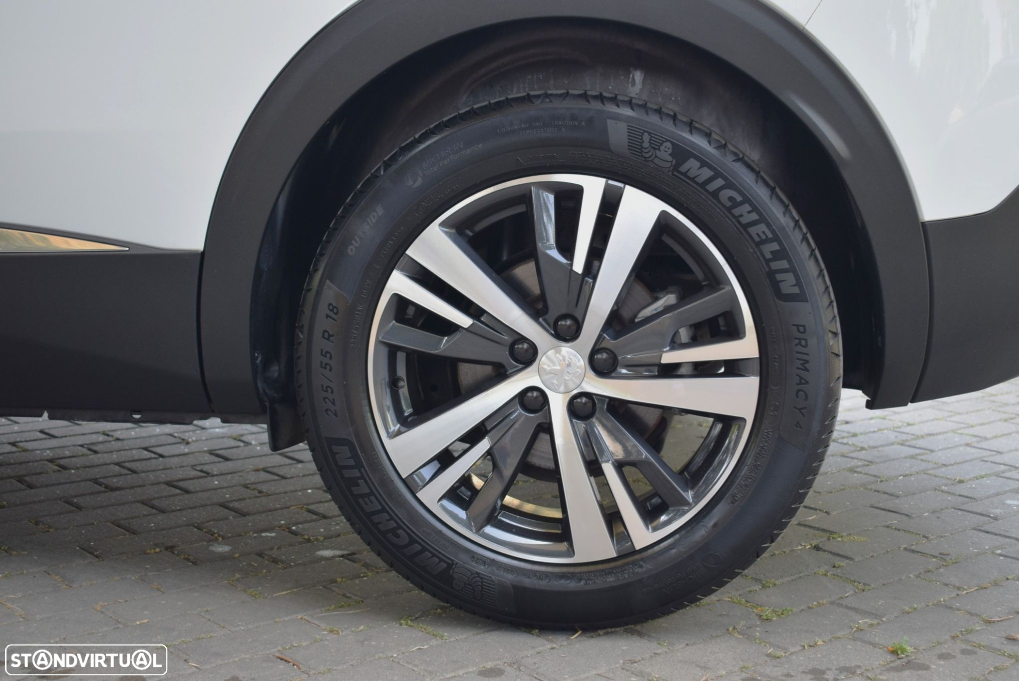 Peugeot 3008 1.2 PureTech Allure EAT8 - 45