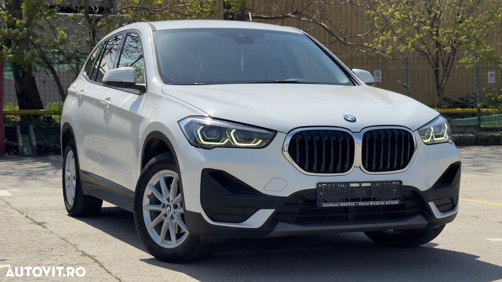 BMW X1 sDrive18d Aut. Sport Line - 1